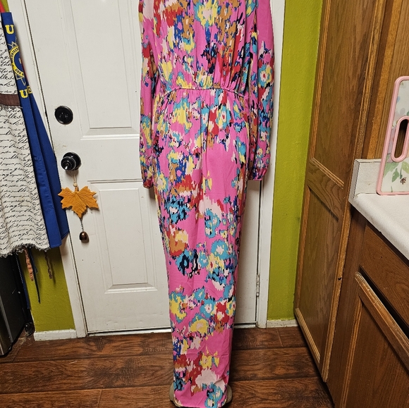 Pink floral dress - Picture 2 of 6